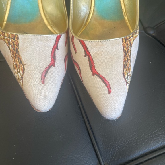 VINTAGE ROBERTO CAVALLI HEELS - Picture 5 of 10